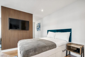 Finsbury Park Zone 2 apartment